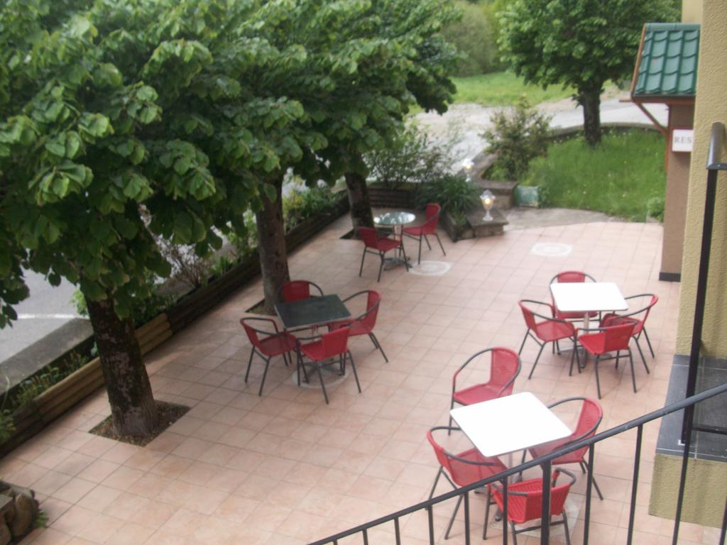 Hotel Restaurant Rive Gauche Bessines-sur-Gartempe Экстерьер фото