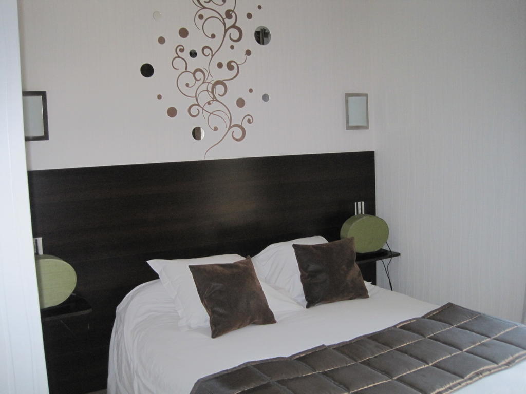 Hotel Restaurant Rive Gauche Bessines-sur-Gartempe Номер фото