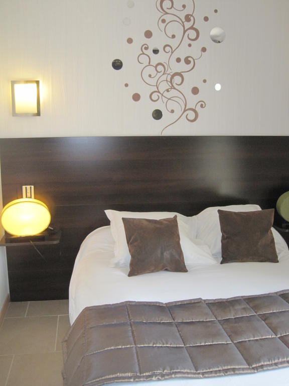 Hotel Restaurant Rive Gauche Bessines-sur-Gartempe Номер фото